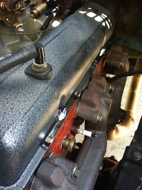 Oil leak around exhaust manifolds The 1947 Present Chevrolet & GMC